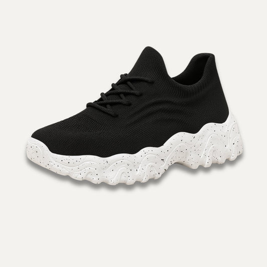 Mara polstrede slip-on gåsko med bred tåboks og 3 cm sål