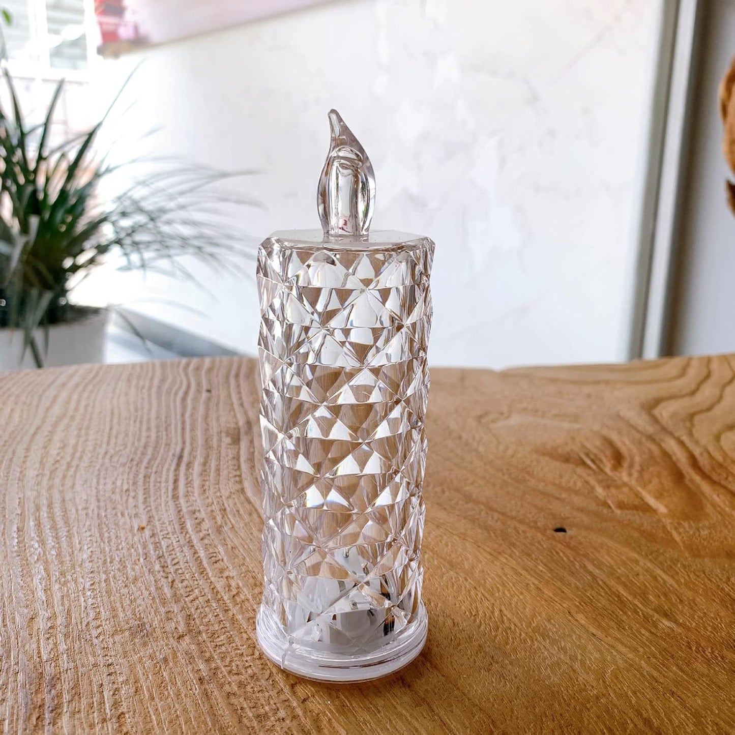 Ledsen™ CrystalCandle 1+1 GRATIS: Elegant Krystal Lys Inspireret LED Bord Lys