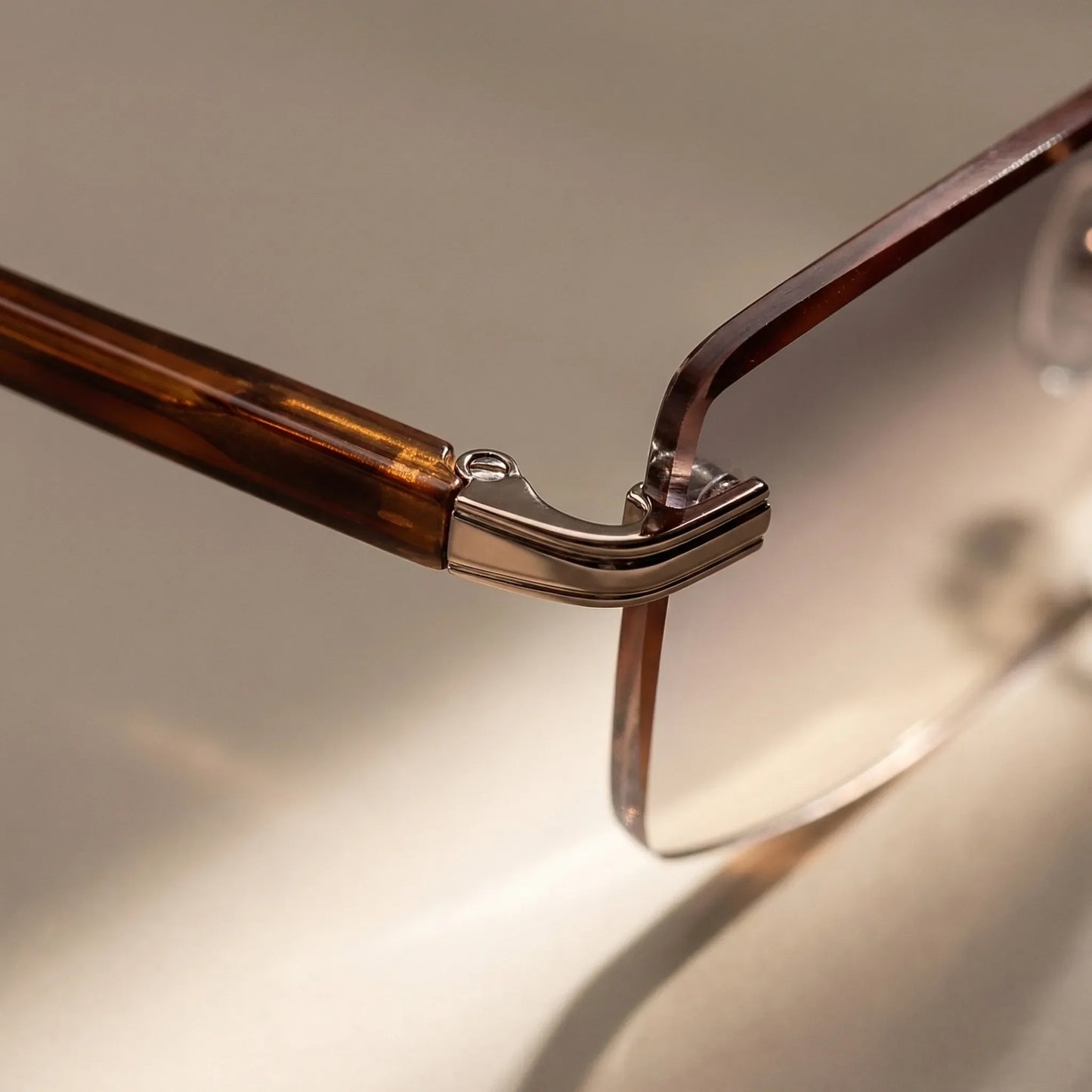 Visynta - Ultralet Kantløs Progressiv Brille