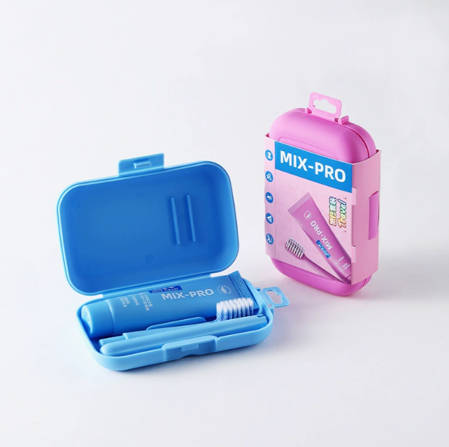 Rejsetandbørstesæt med sammenfoldeligt skaft