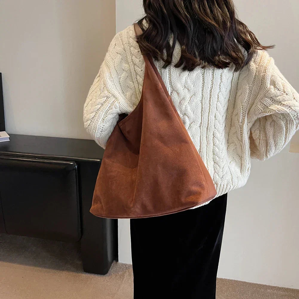 Skuldertaske – Perfekt til Casual og Elegante Outfits