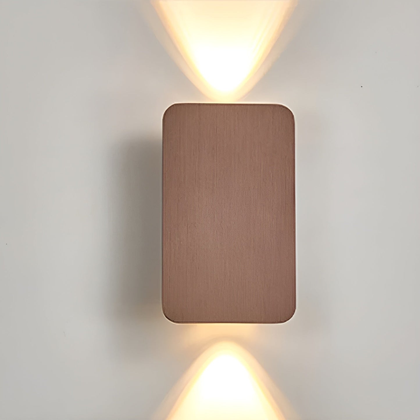 Elegant LED-væglampe med dobbel oplysning og stilrent design
