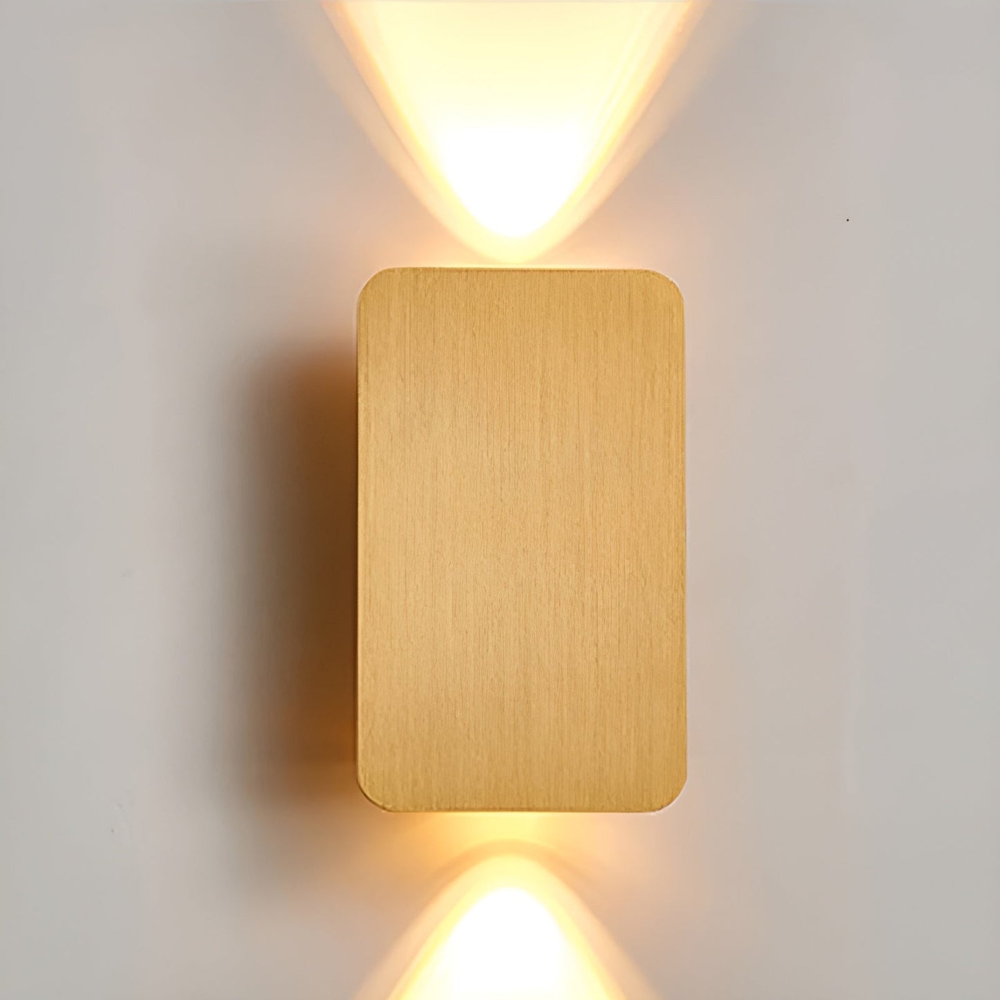 Elegant LED-væglampe med dobbel oplysning og stilrent design