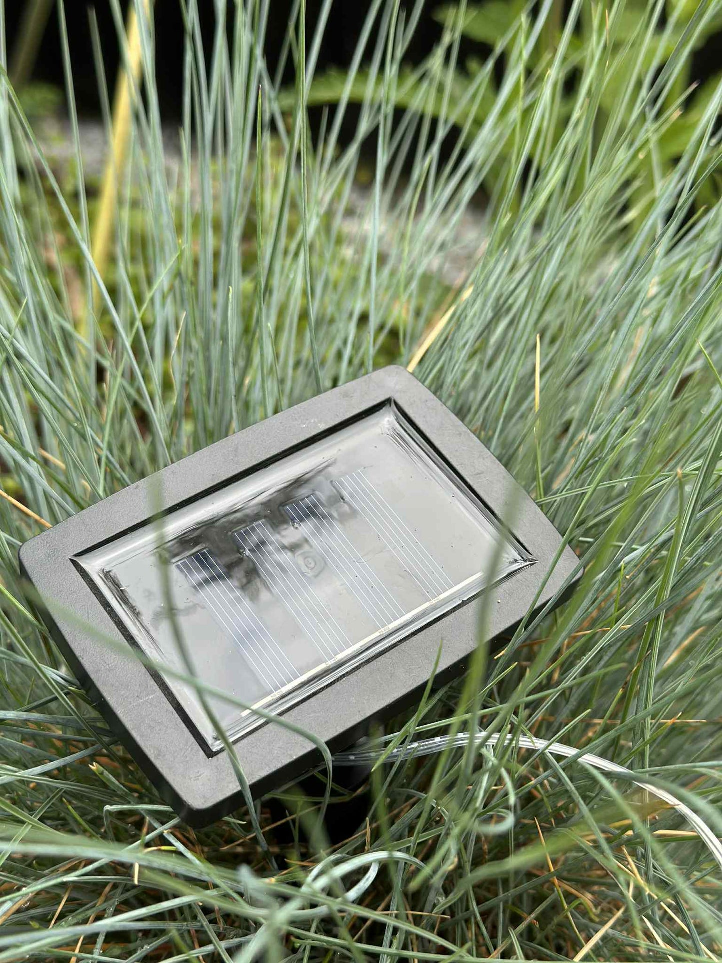 Solcelledriven LED-lysslinga