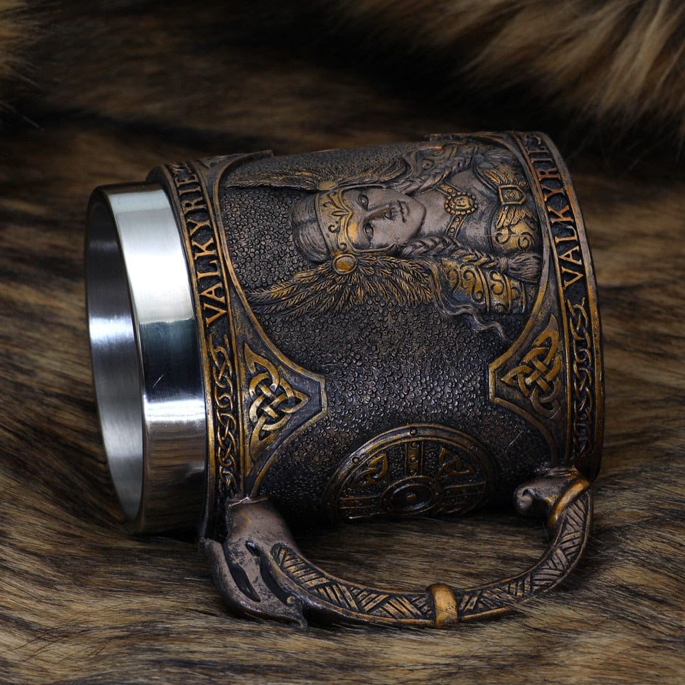 Vikingekrus med valkyrie-inspireret design
