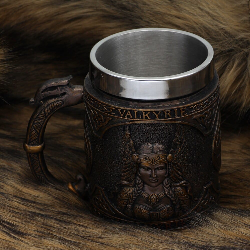 Vikingekrus med valkyrie-inspireret design