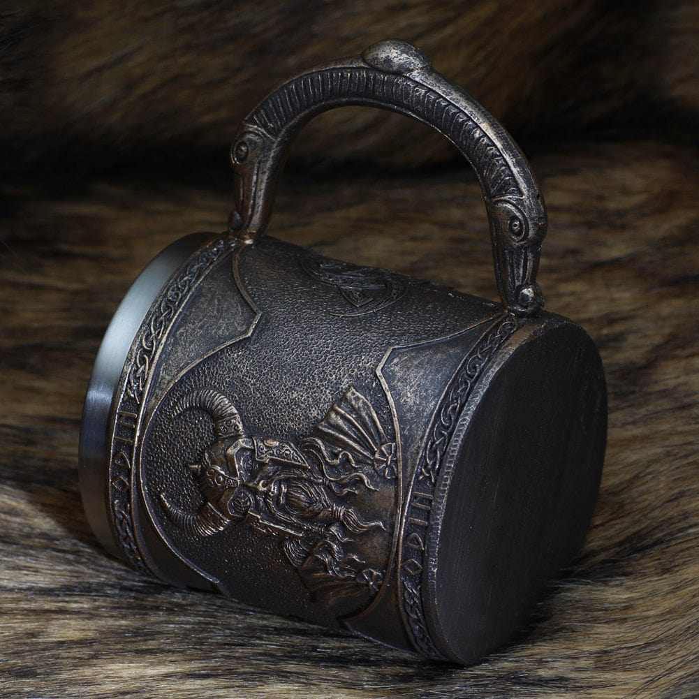 Vikingekrus med nordisk vogter-tema