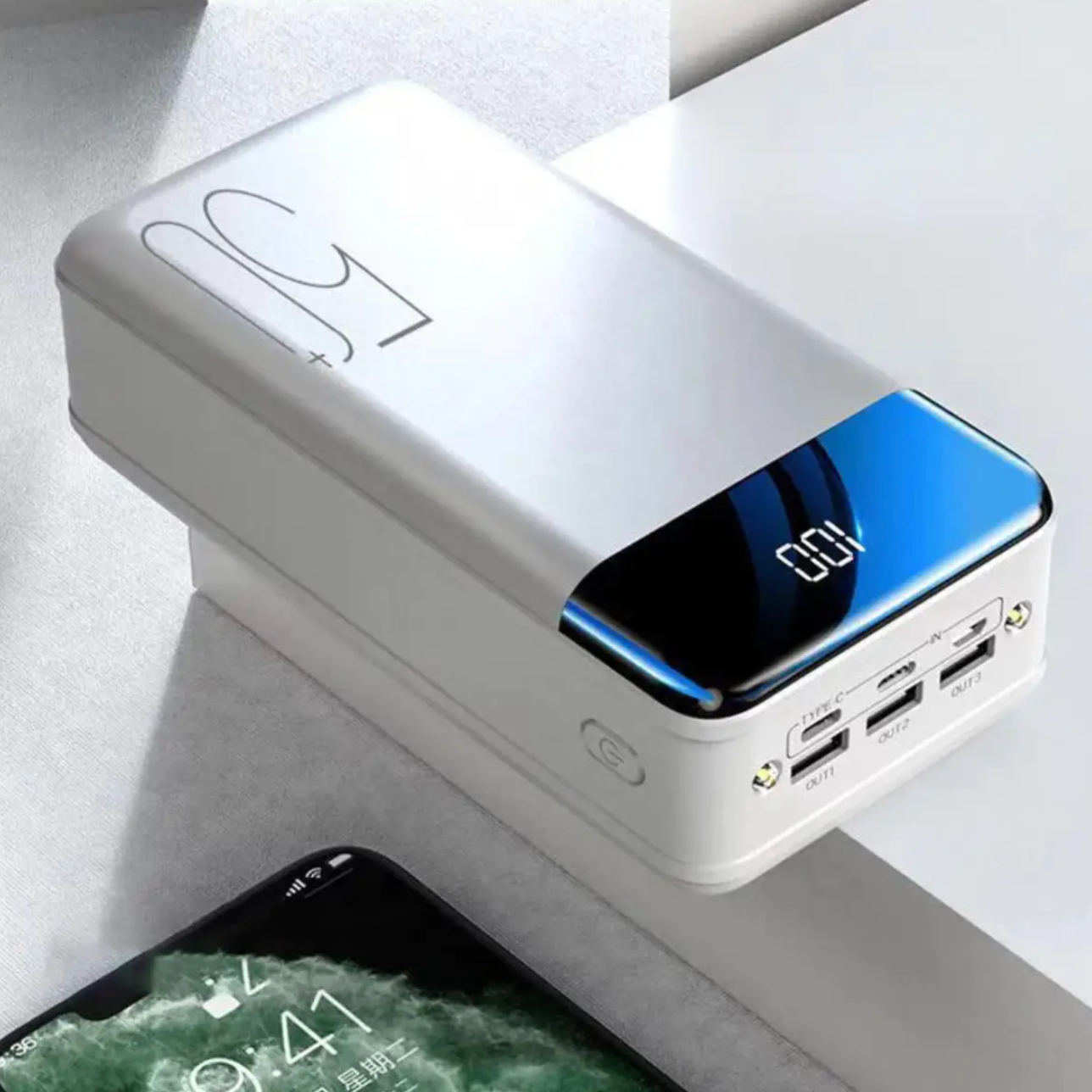 Powerbank med 50.000mAh & Multi-USB-udgange