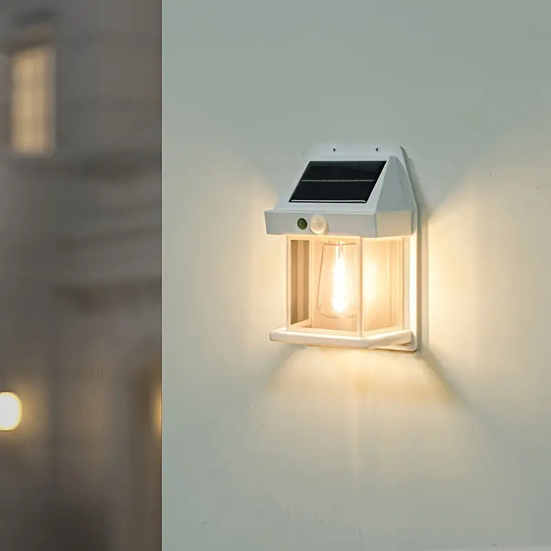 Udendørslampe Solcelle – Automatisk Aktivering og Lys