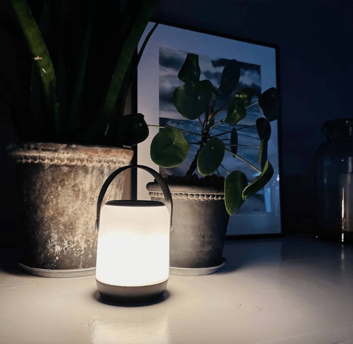 Touch-styret LED lanterne