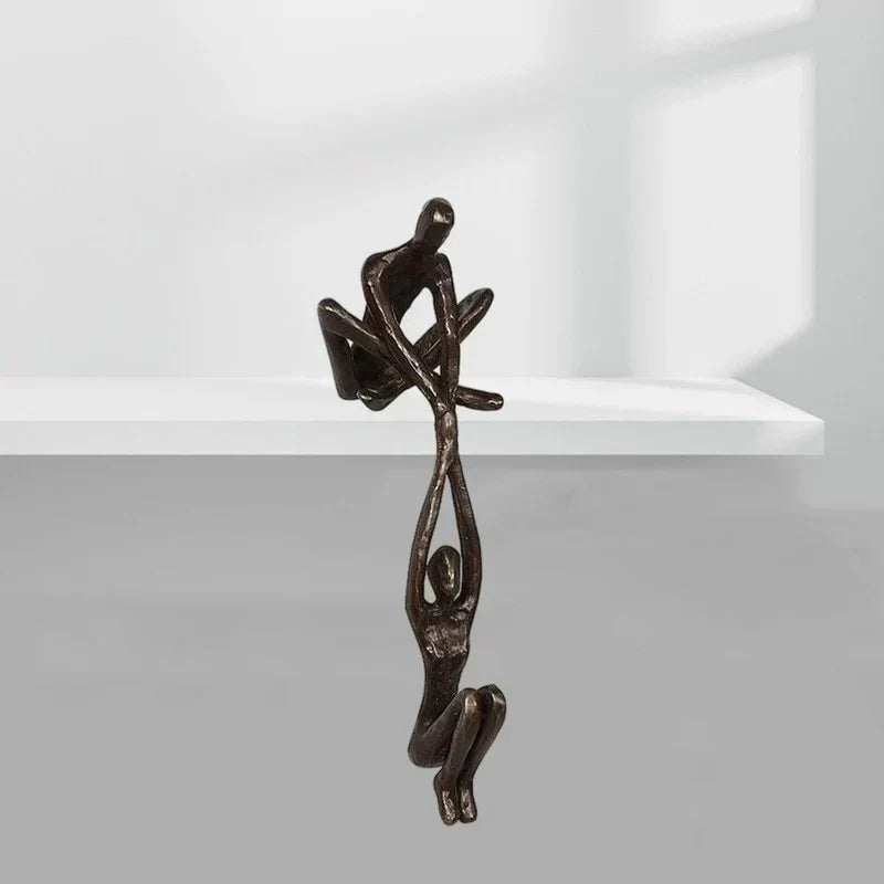 Tidløs skulptur for kærlighed og styrke