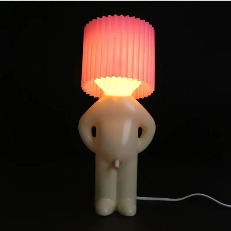 Ledsen™ BoyLamp: Charmerende Lille Dekorativ LED Dreng Lampe