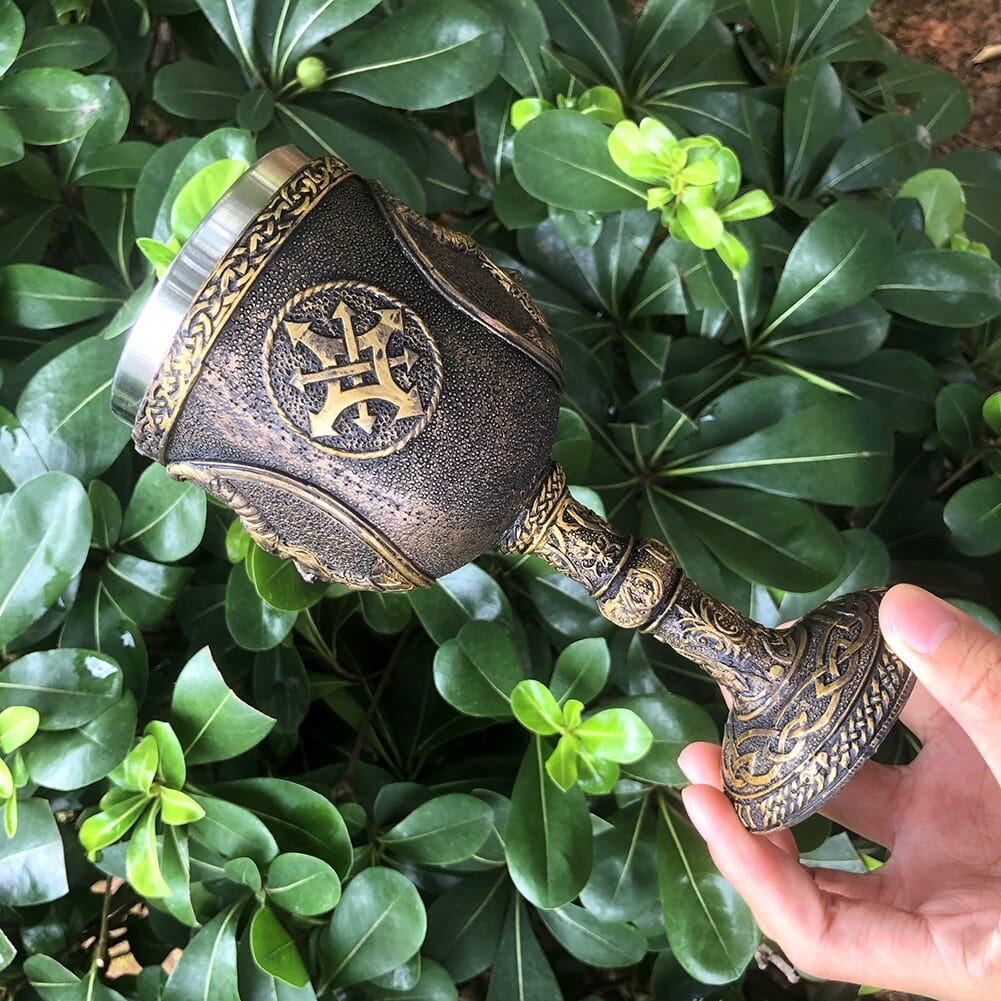 Vikingeglas med snedig figur-motiv