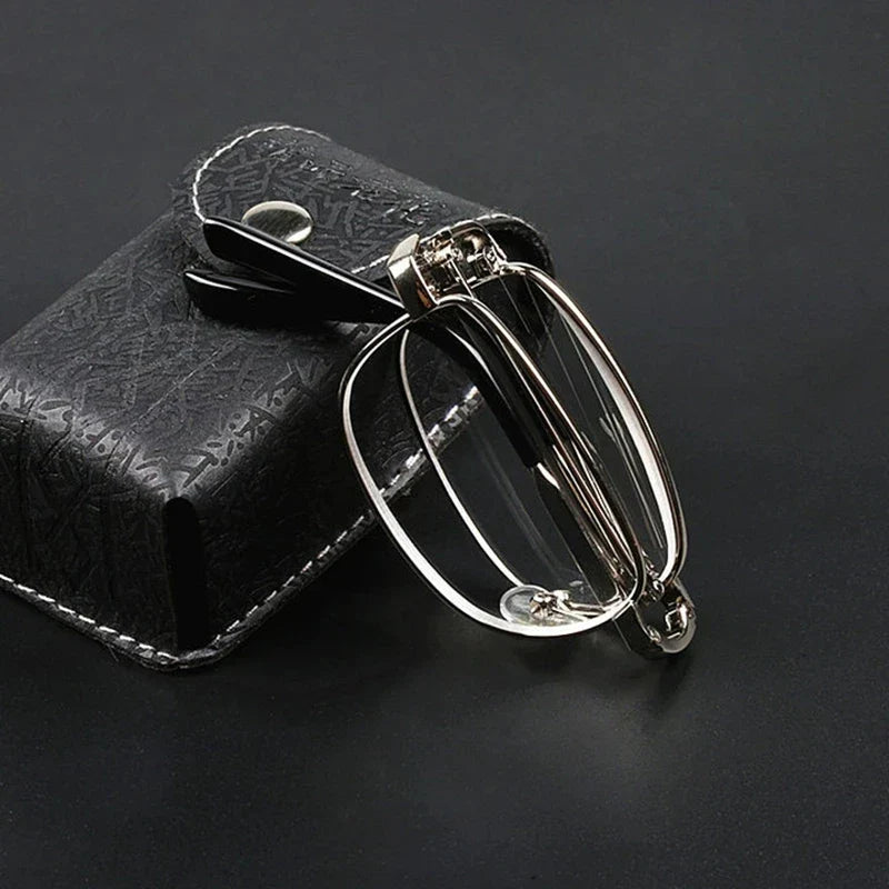 Kompakte Klapp-Lesebrille med Etui