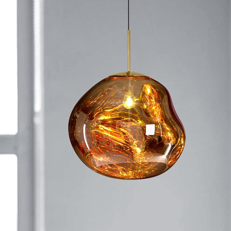 Pendellampe med metal & glas for luksuriøs elegance