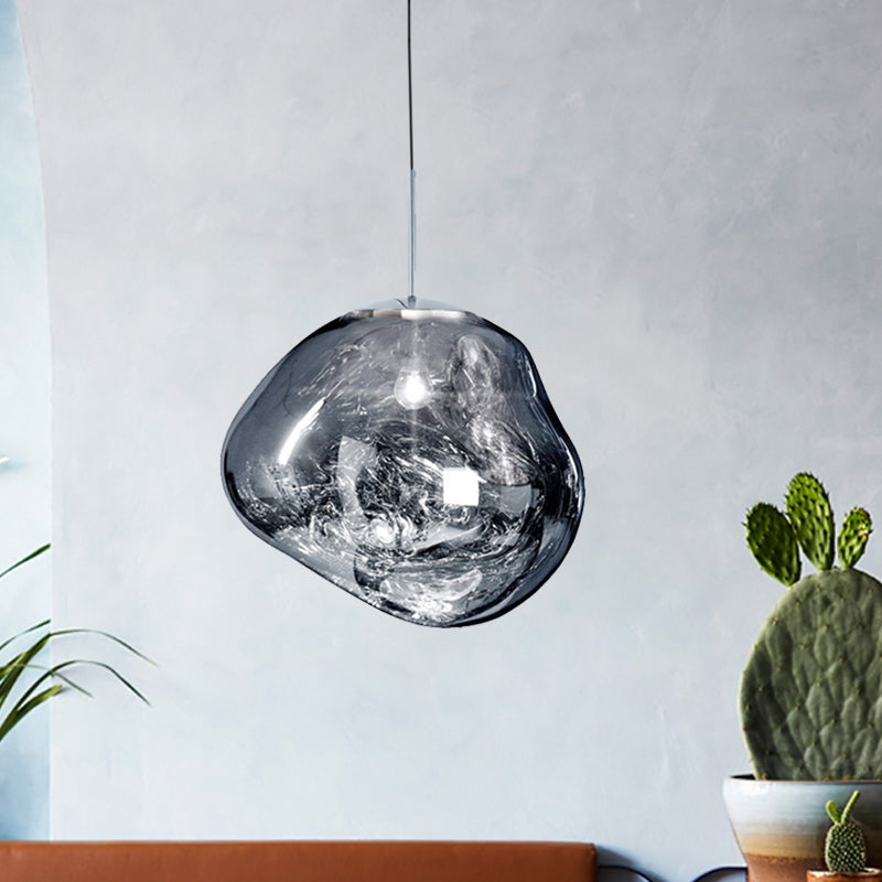 Pendellampe med metal & glas for luksuriøs elegance
