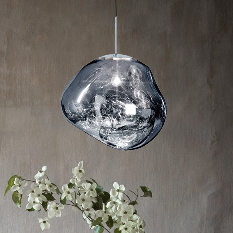 Pendellampe med metal & glas for luksuriøs elegance